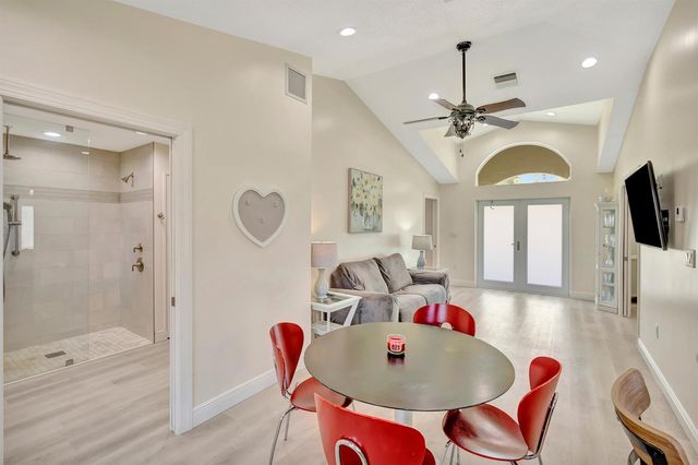 13166 71st Place N, West Palm Beach, FL 33412
