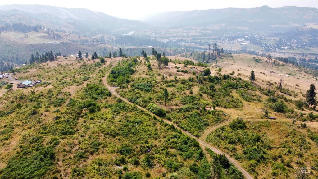 254 Glenwood Road, Kamiah, ID 83536
