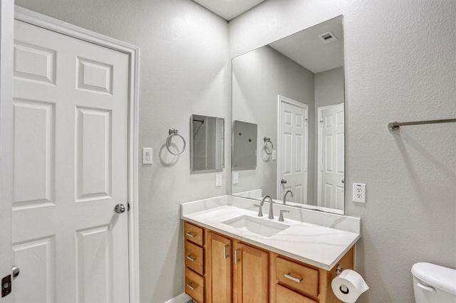 3001 Murworth Drive 404, Houston, TX 77025