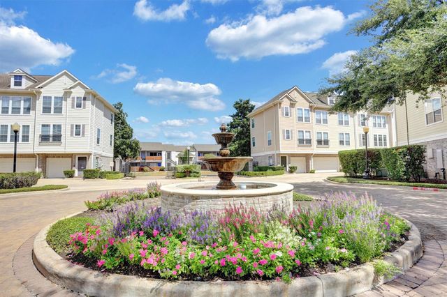 3001 Murworth Drive 404, Houston, TX 77025