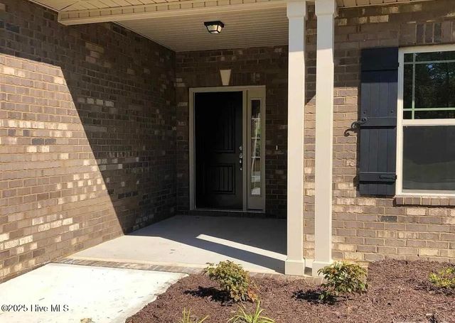 208 S Merganser Drive, Pikeville, NC 27863