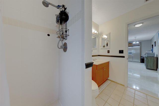 9628 122ND WAY, Seminole, FL 33772