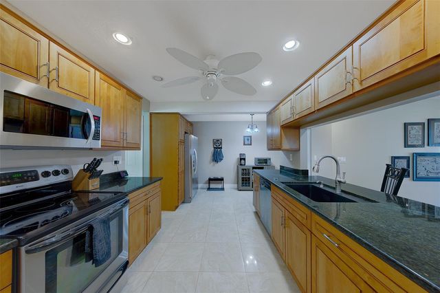 9628 122ND WAY, Seminole, FL 33772