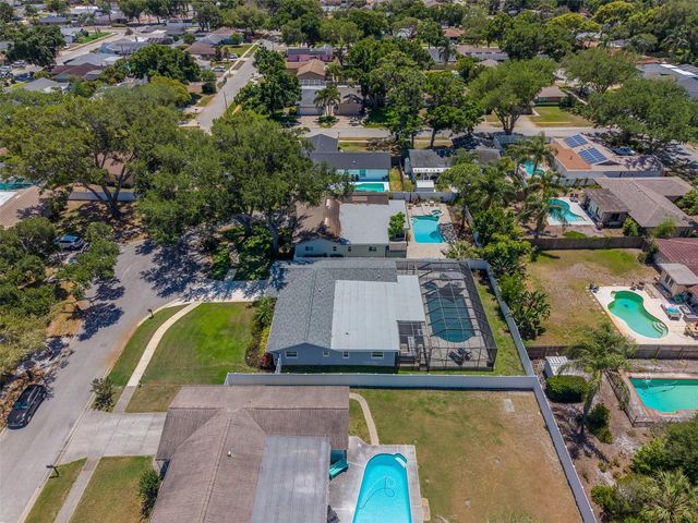 9628 122ND WAY, Seminole, FL 33772