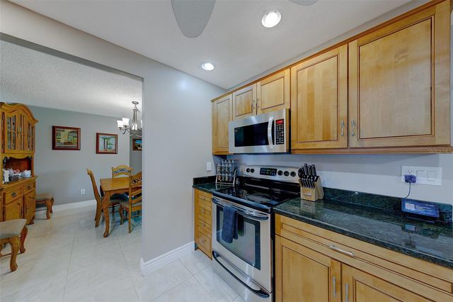 9628 122ND WAY, Seminole, FL 33772