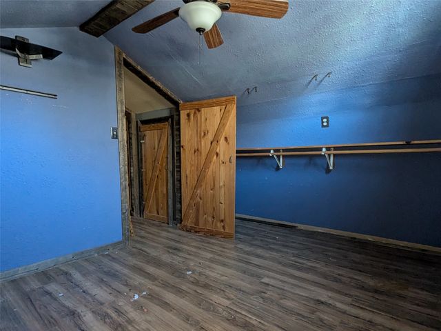 8161 Deer View Circle, Granbury, TX 76049