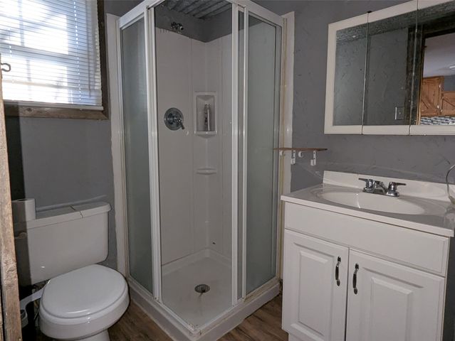 8161 Deer View Circle, Granbury, TX 76049