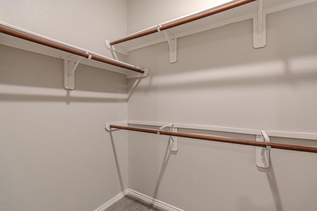 402 Avenue H, Conroe, TX 77301