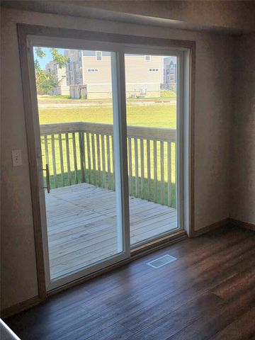 2910 NW 17th Court, Ankeny, IA 50023