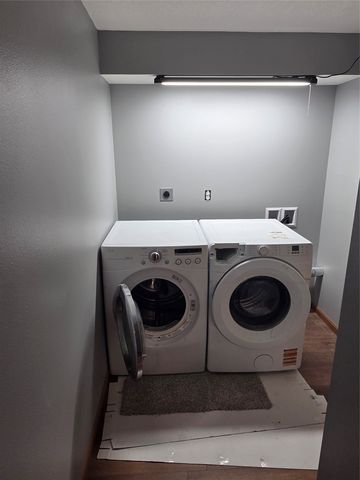 2910 NW 17th Court, Ankeny, IA 50023