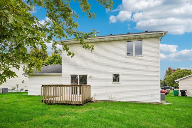2910 NW 17th Court, Ankeny, IA 50023