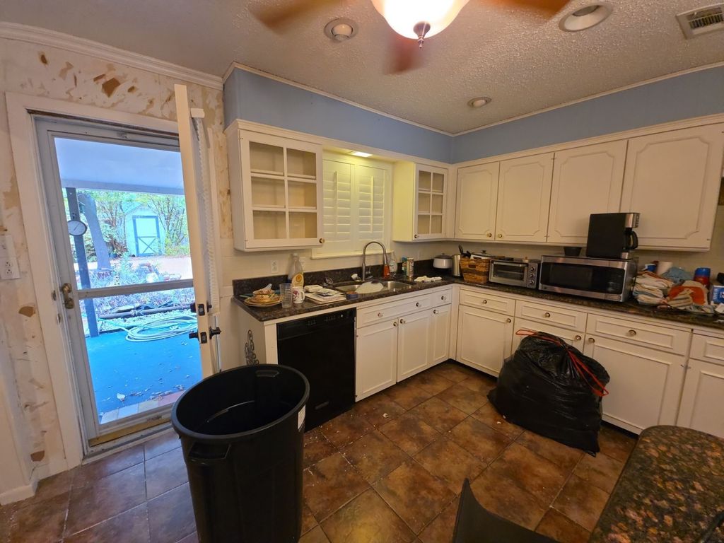 5516 Lubbock Avenue, Fort Worth, TX 76133 — photo 3