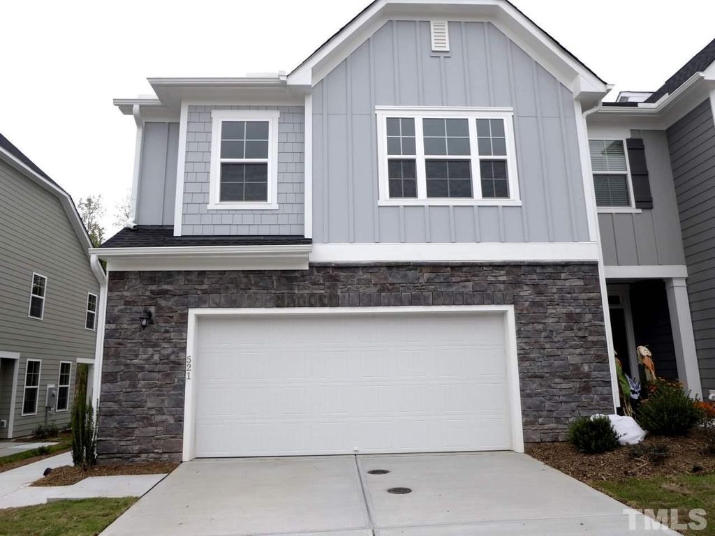 521 Catalina Grande Drive, Cary, NC 27519