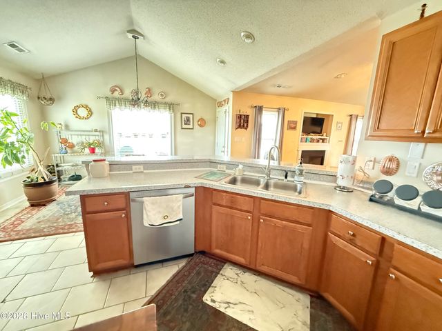 576 Ludford Road, Elizabeth City, NC 27909