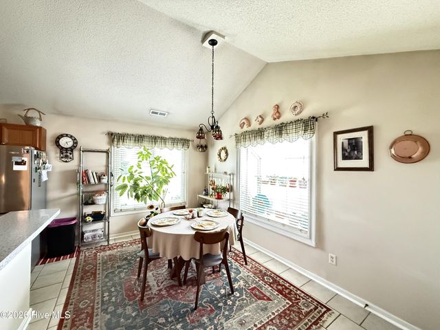 576 Ludford Road, Elizabeth City, NC 27909