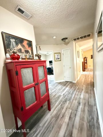 576 Ludford Road, Elizabeth City, NC 27909