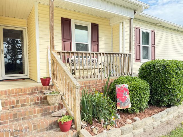 576 Ludford Road, Elizabeth City, NC 27909