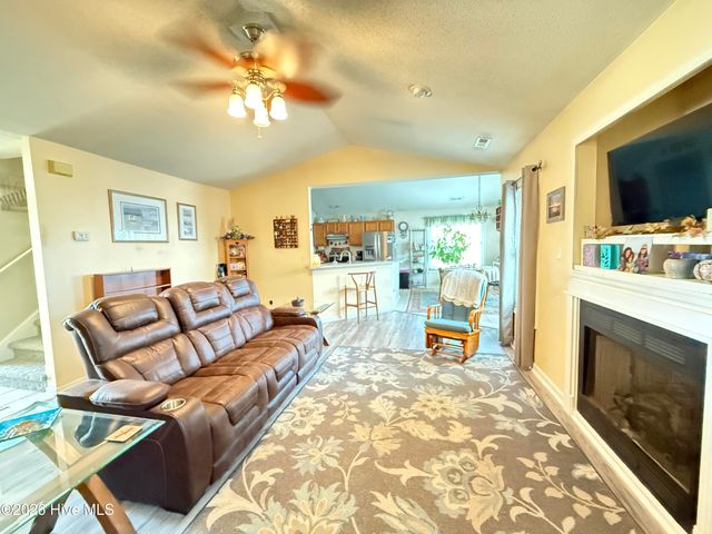 576 Ludford Road, Elizabeth City, NC 27909