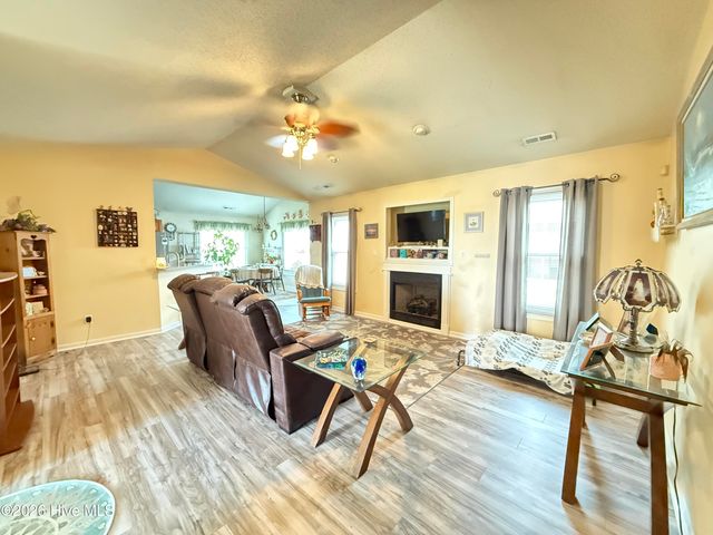 576 Ludford Road, Elizabeth City, NC 27909