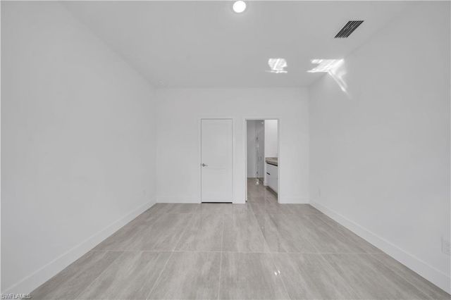 1142 Dutchess ST E, Lehigh Acres, FL 33974