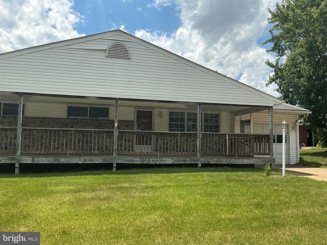 12 HOPKINS ST, Glen Burnie, MD 21061