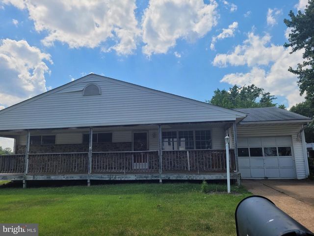 12 HOPKINS ST, Glen Burnie, MD 21061