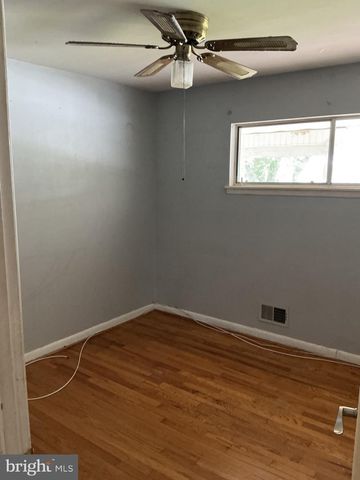 12 HOPKINS ST, Glen Burnie, MD 21061