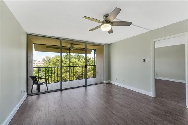 7080 Environ Boulevard 522, Lauderhill, FL 33319