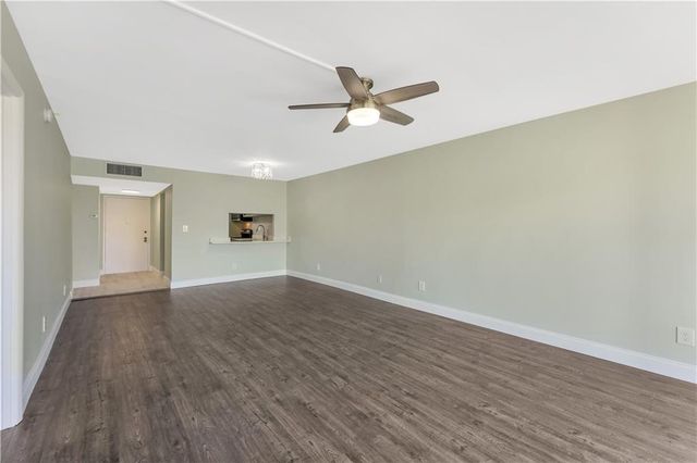 7080 Environ Boulevard 522, Lauderhill, FL 33319