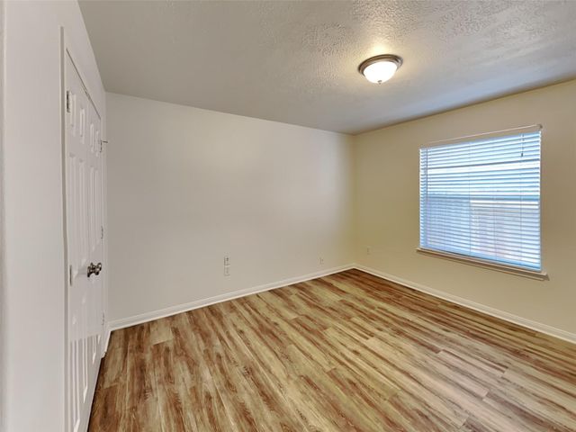 2518 Halstead Drive, Spring, TX 77386