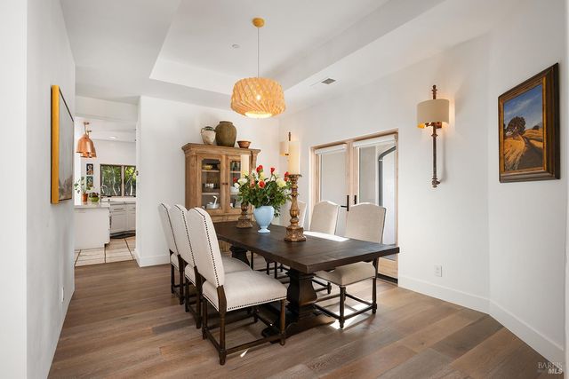 1127 Highland Ranch Rd, Cloverdale, CA 95425