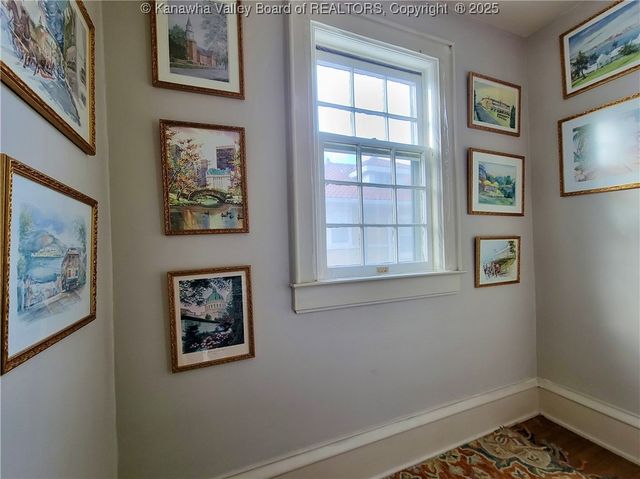 873 Chester Road, Charleston, WV 25302