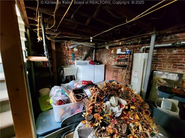 873 Chester Road, Charleston, WV 25302