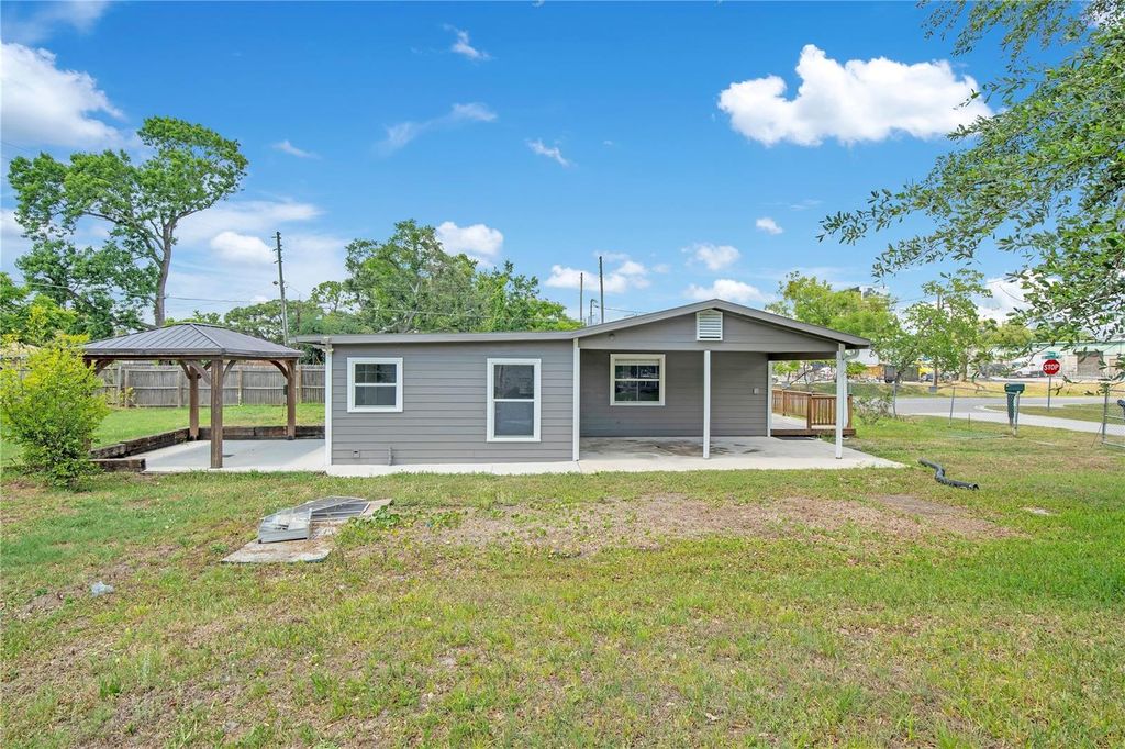 Image 22 of property listing at 334 MANDRAKE STREET, Orlando, FL 32811