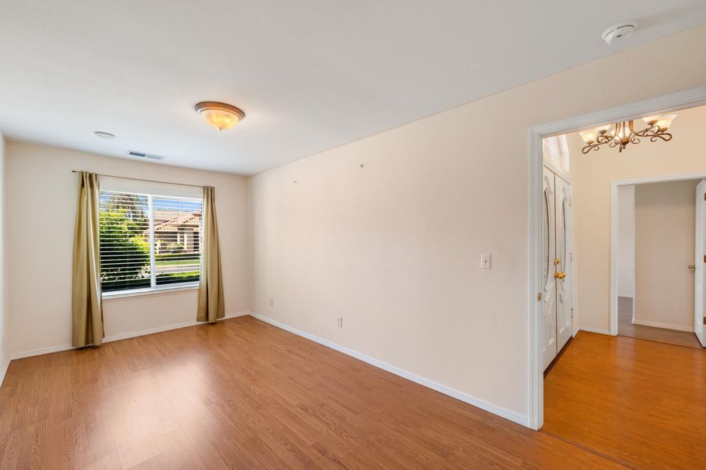 Image 22 of property listing at 43 East Loop, Madera, CA 93637