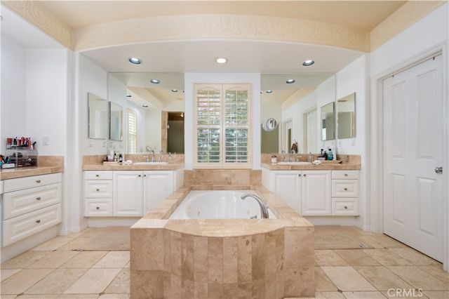 17 Winslow, Ladera Ranch, CA 92694