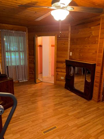 595 N 750 W, Hobart, IN 46342