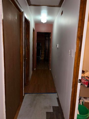 595 N 750 W, Hobart, IN 46342