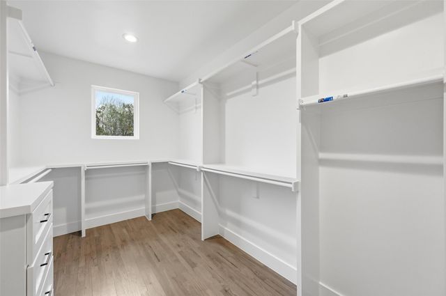 326 Willow Creek Lane, Ovilla, TX 75154