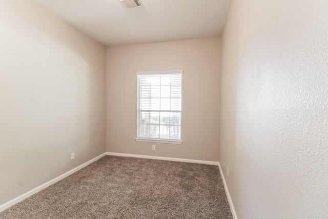 5705 Emerald Brook Lane, League City, TX 77573