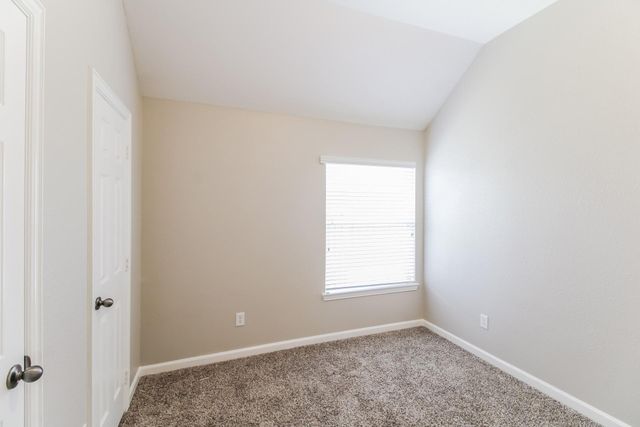 5705 Emerald Brook Lane, League City, TX 77573