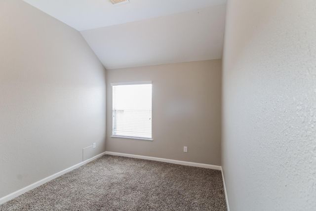 5705 Emerald Brook Lane, League City, TX 77573