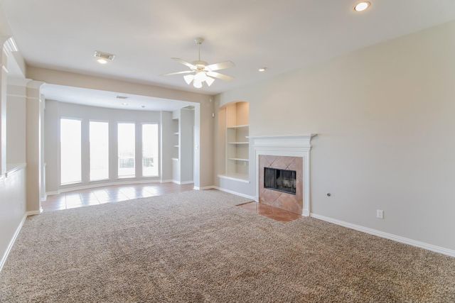 5705 Emerald Brook Lane, League City, TX 77573
