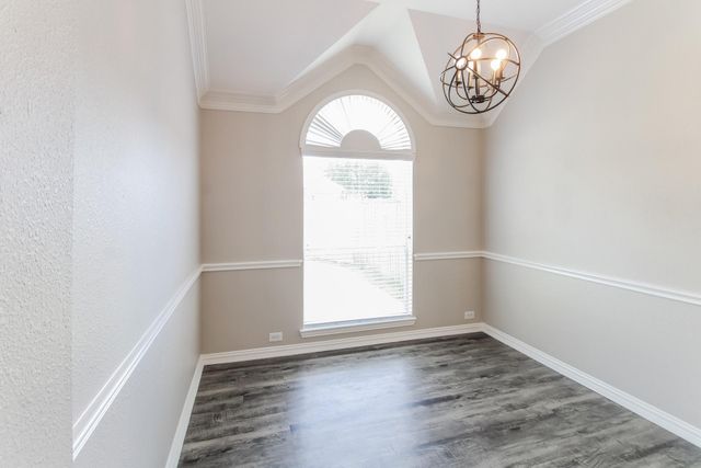 5705 Emerald Brook Lane, League City, TX 77573