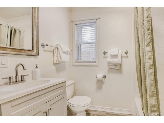 2546 Glenarm Pl, Denver, CO 80205