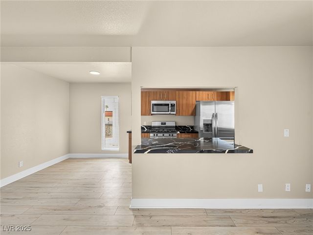 1405 Vegas Valley Drive 226, Las Vegas, NV 89169