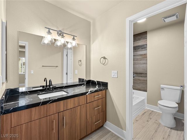 1405 Vegas Valley Drive 226, Las Vegas, NV 89169