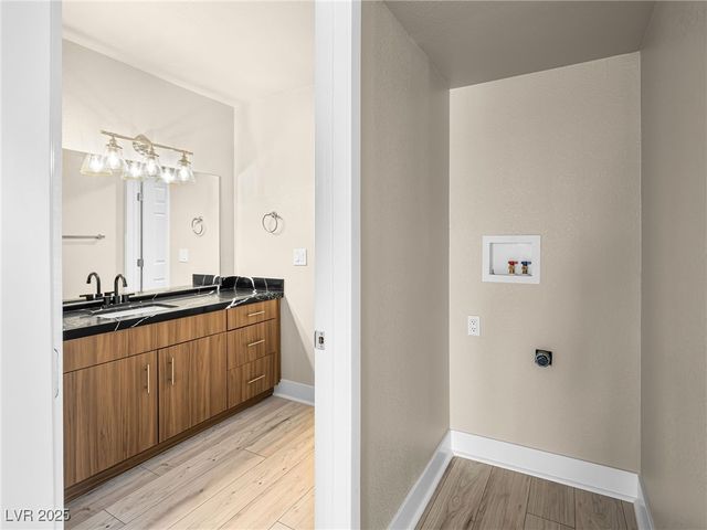 1405 Vegas Valley Drive 226, Las Vegas, NV 89169