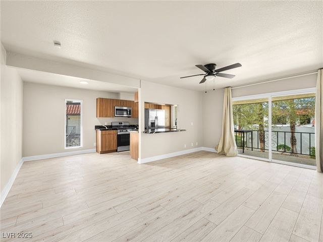 1405 Vegas Valley Drive 226, Las Vegas, NV 89169