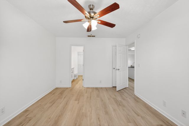 4828 Chelanie Cir, Murfreesboro, TN 37129
